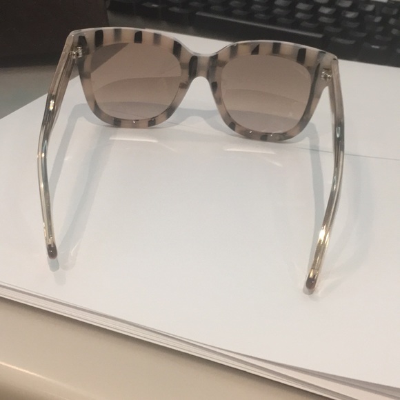 Authentic Gucci sunglasses - Picture 3 of 8